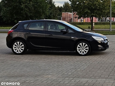 Opel Astra 1.6 Design Edition