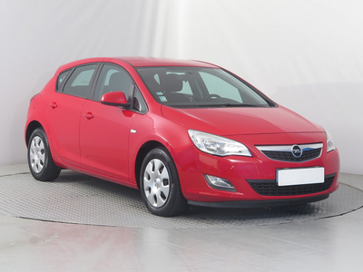 Opel Astra 2014 1.4 T 160033km ABS klimatyzacja manualna