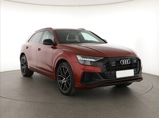 Audi Q8 , Serwis ASO, Automat, Skóra, Navi, Klimatronic, Tempomat,