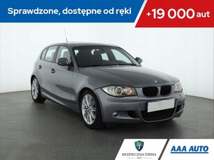 BMW Seria 1 E81/E87 Hatchback 5d E87 2.0 118i 143KM 2011