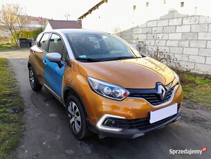 CAPTUR I LIFT 11/2017r, 1.2B Salonowy, 79000km, Lekko uszk bok. Jeździ.