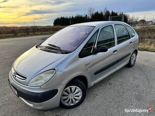 ** Citroen Xsara Picasso 1.8 Benzyna ** 2003r ** Zadbany **