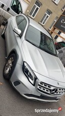 Mercedes GLA