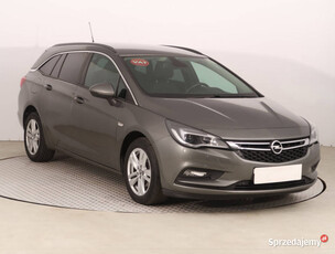 Opel Astra 1.6 CDTI