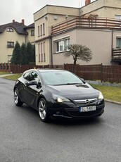 Opel Astra J 1.4Turbo_GTC_Zadbane_2011r