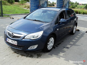 OPEL ASTRA J 1.7CDTI-110KM