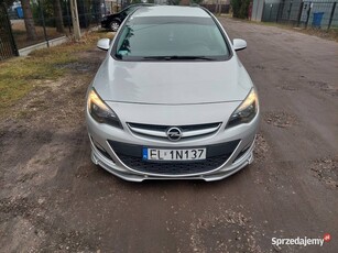 Opel astra j