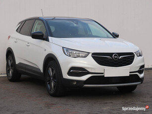 Opel Grandland 1.2 Turbo