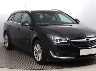 Opel Insignia , Salon Polska, Klimatronic, Tempomat, Parktronic