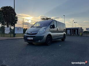 OPEL VIVARO 2.0 CDTI *Automat *Bogata wersja