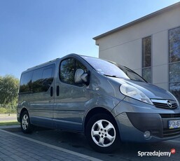 Opel Vivaro TOUR 2,0 Cdti 114 PS. Nawigacja Tempomat Klimatyzacja.