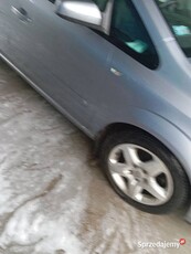 Opel Zafira 1.9 120km