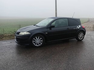 Renault Megane II 2.0 dCi GT