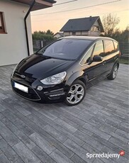 Samochód Ford S-max