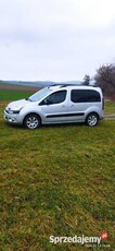 Samochód osobowy Citroen Berlingo salon Polska.