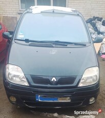 Samochod Renault Scenik