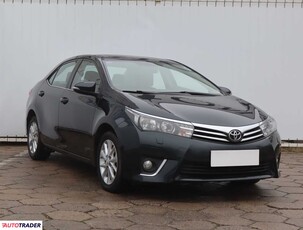 Toyota Corolla 1.6 130 KM 2015r. (Piaseczno)