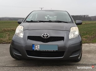 Toyota yaris 1.33 dvvti 2009 rok. PRYWATNIE.