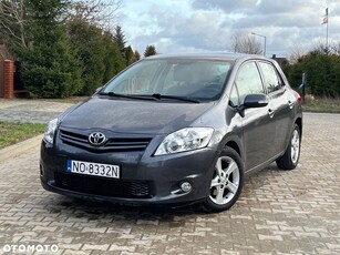 Używany Toyota Auris 2011