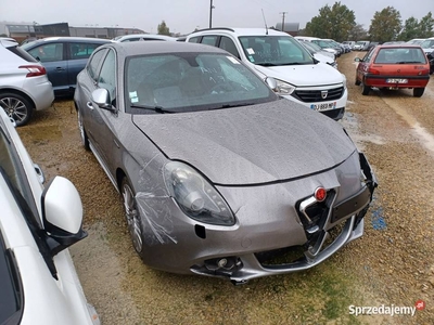 ALFA ROMEO Giulietta 1750 TBi 235 Quadrifoglio BZ031