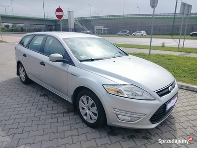 Ford Mondeo z najlepszym silnikiem 2.0 diesel, 140 KM