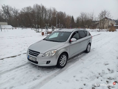 Kia Ceed Combi 1.6 Benzyna