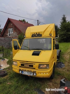 Laweta iveco Daily 35 bliźniak auto laweta pomóc drogowa