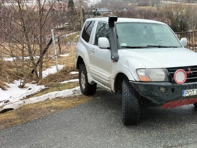 Mitsubishi Pajero 3.2