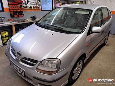 Nissan Almera