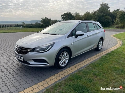 Opel Astra 1.6 CDTI Diesel 110KM 2017