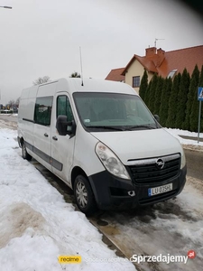 Piękny opel movano