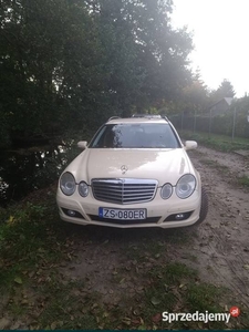 Sprzedam Mercedes Benz w211 2009