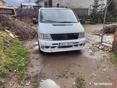 sprzedam Mercedes Vito 2,2cdi lub na czesci