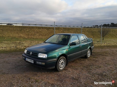 Volkswagen Vento 1.9 TDI