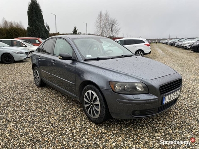 Volvo S40