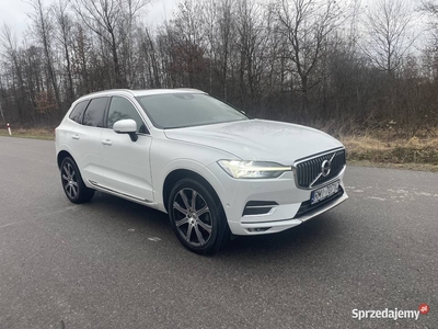 VOLVO XC60 T5 AWD INSCRIPTION + PAKIET STYLIZACYJNY