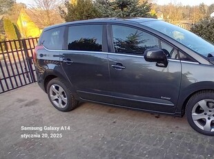 Sprzedam Peugeot 5008 2.0hdi 150km rok 2013