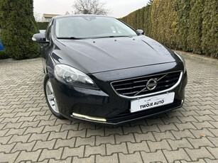 Volvo V40 II D2 virtual cockpit, zadbany