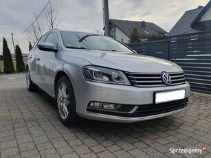 VW Passat 2013 2.0 Panorama Xenon LED Grzane fotele i szyba Skóra El. Klapa