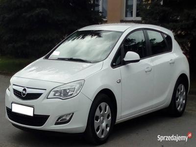 Astra 1,4 benzyna 101 KM, klima., nowy rozrząd, 2 kpl. kół