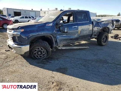 Chevrolet Silverado 6.0 diesel 2020r. (VALLEJO)