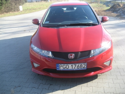 Honda Civic VIII Hatchback 3d 2.0 i-VTEC 201KM 2008