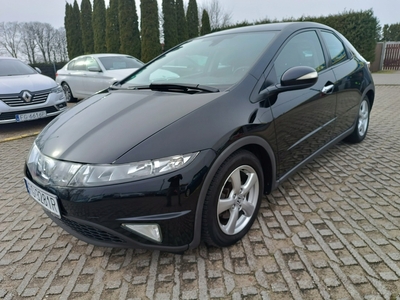 Honda Civic VIII Hatchback 5d 1.4 i 83KM 2008