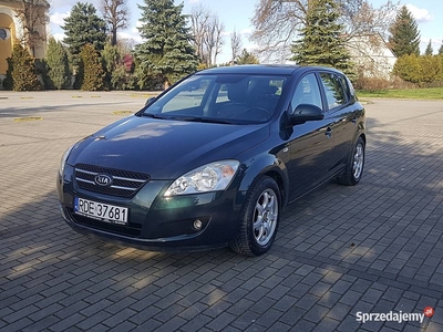 KIA CEED 1.4 BENZYNA