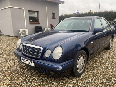 Mercedes Klasa E W210 Sedan 2.0 136KM 1998