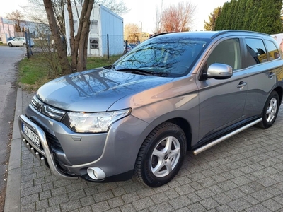 Mitsubishi Outlander III 2012