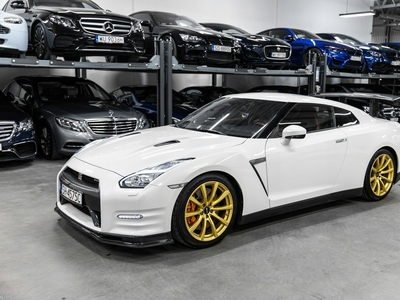 Nissan GT-R Coupe Facelifting 3.8 550KM 2013