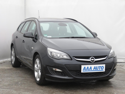 Opel Astra 2011 1.4 T 218616km Kombi