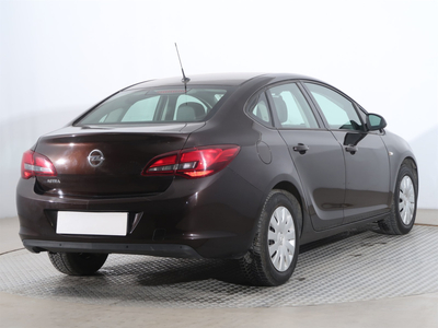 Opel Astra 2016 1.6 16V 170417km Sedan
