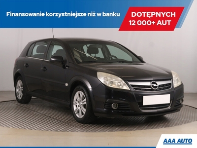 Opel Signum 1.9 CDTI ECOTEC 150KM 2006